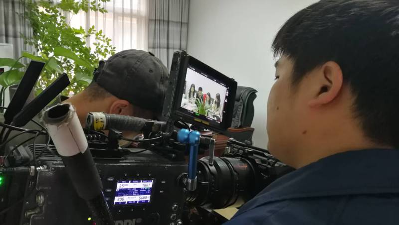 剧本杀式体验：容县广告片拍摄公司构建沉浸式消费决策路径